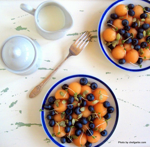 Gluten Free - Organic - Cantaloupe & Bluberry Fruit Salad