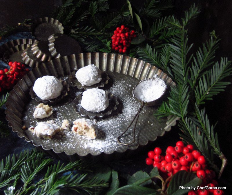 Russian Christmas Tea Cookies